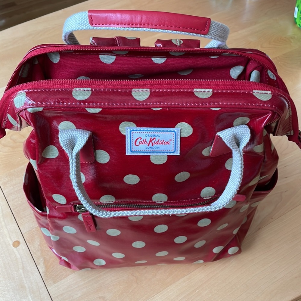 🇬🇧Rare! Original Cath Kidston backpack from Harrod’s in London 🇬🇧